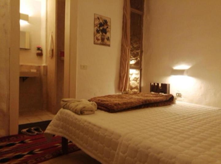 Dana Gardens Hotel Room photo